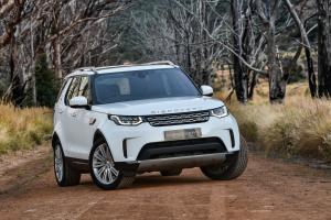 Land Rover Discovery HSE Td6 (ZA) '2017